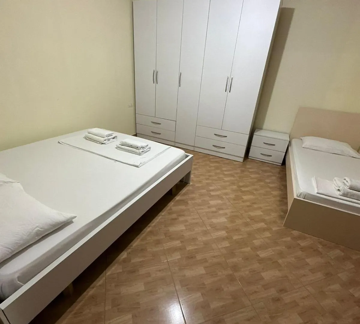 Aprtament For Rent Apartment Vlore